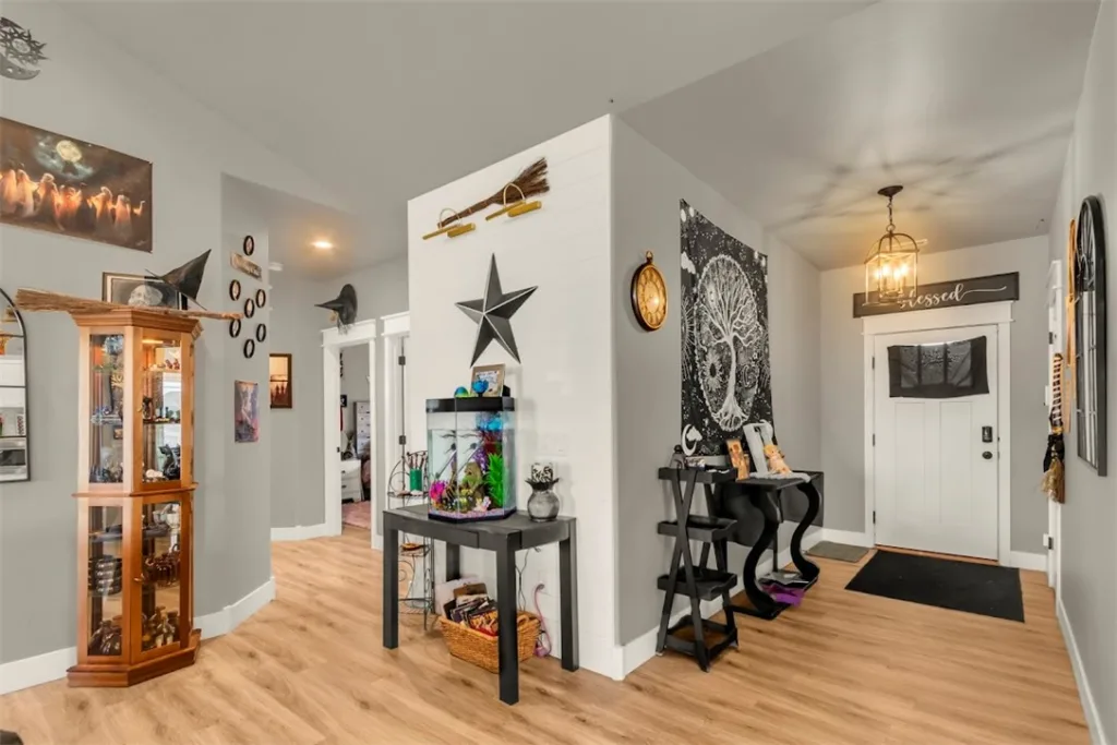 2610 Bowles Way, Billings, MT photo 4
