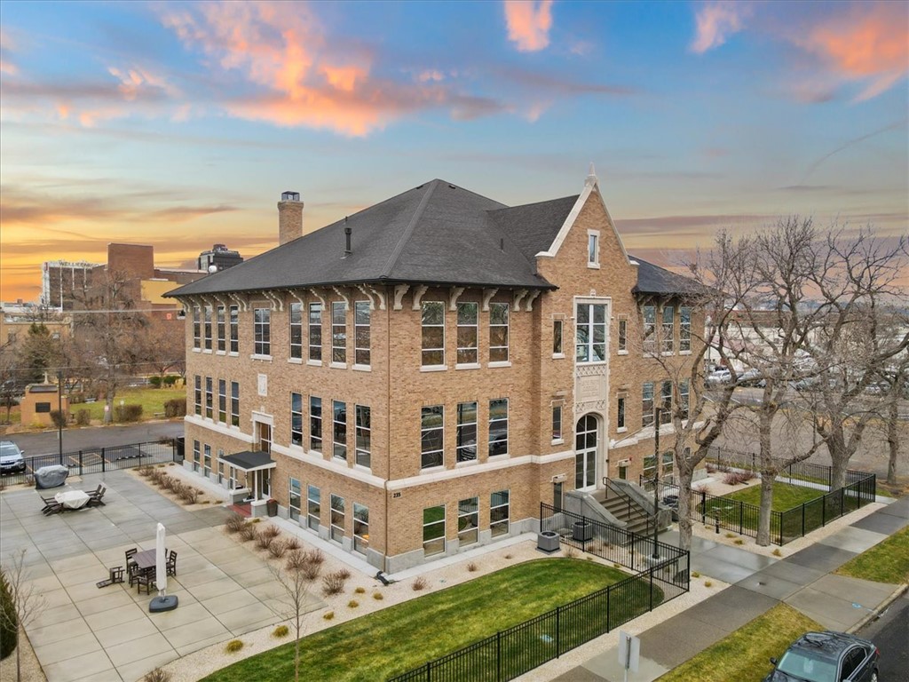 235 N 32nd St 301, Billings, MT photo 1