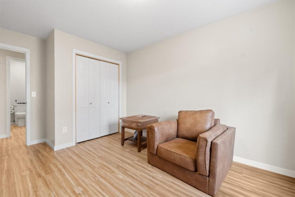 626 S 38th Street W 46, Billings, MT photo 3