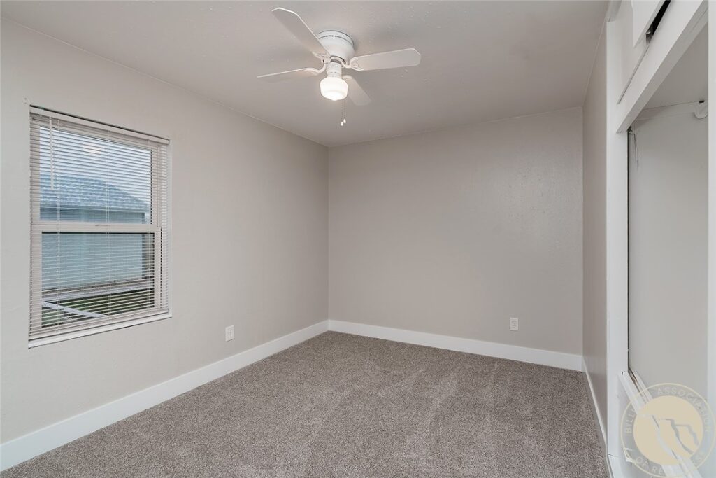 933 Bench Boulevard, Billings, MT photo 8