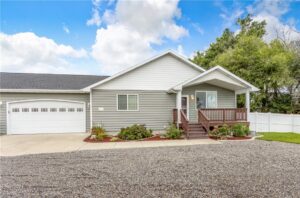 737 Lambrecht, Billings, MT photo 2
