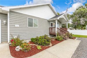 737 Lambrecht, Billings, MT photo 3