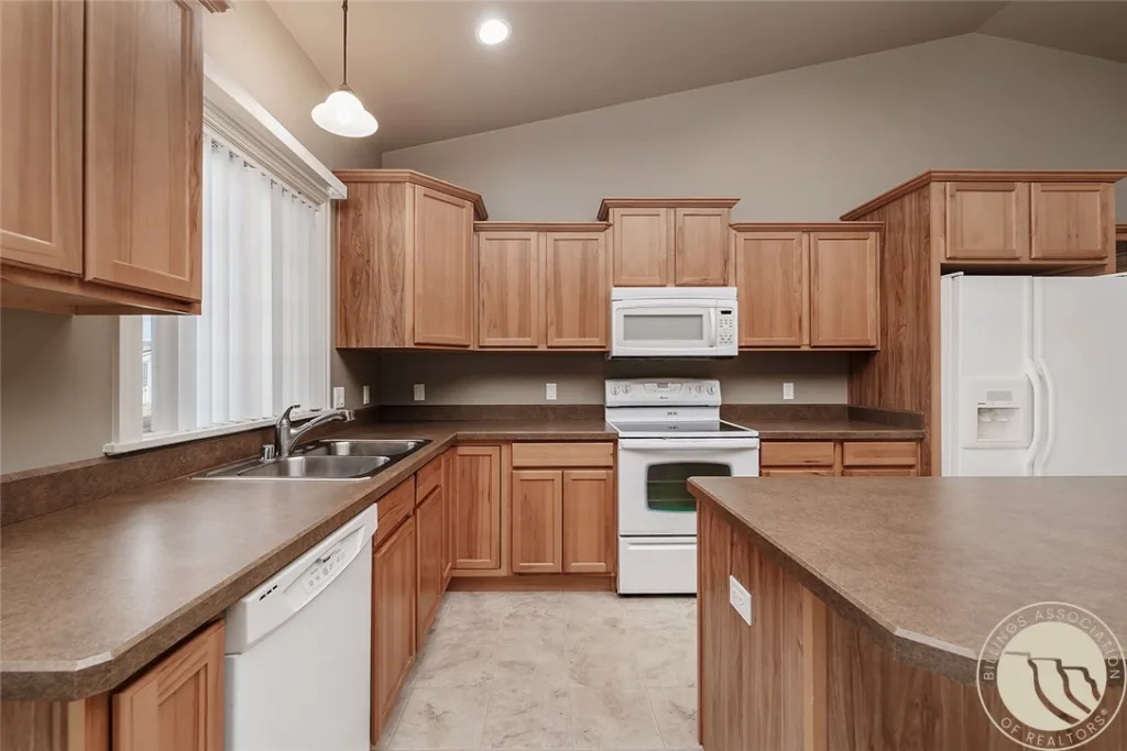 5827 Foxtail Loop S, Billings, MT photo 6