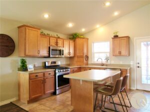 3020 E Copper Ridge Loop, Billings, MT photo 9