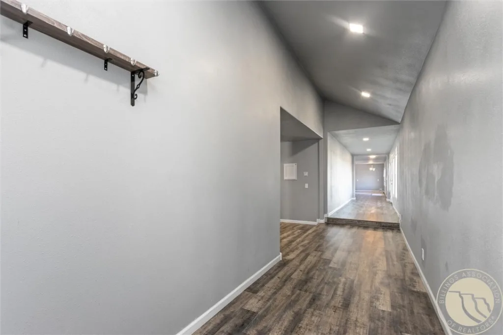 423 Kuhlman Drive, Billings, MT photo 3