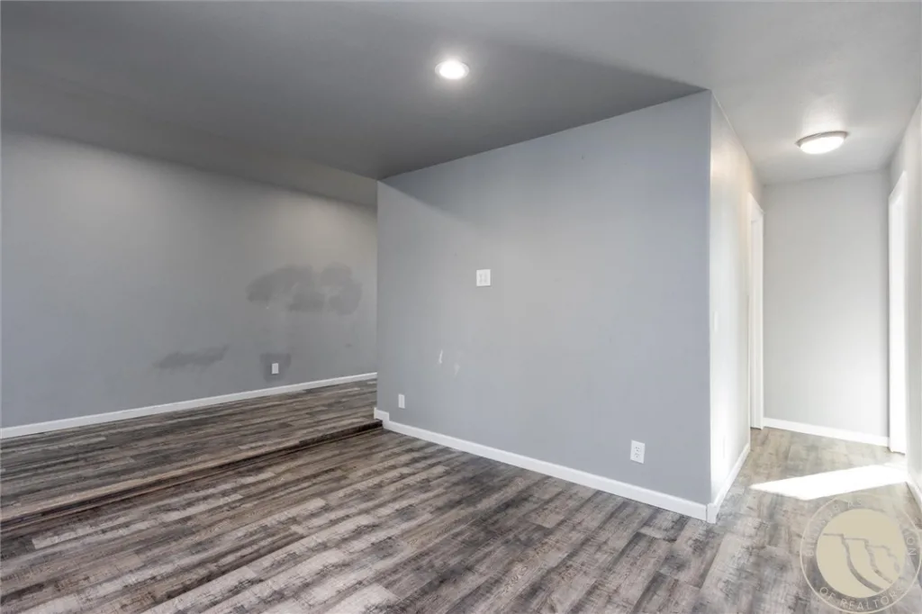 423 Kuhlman Drive, Billings, MT photo 5