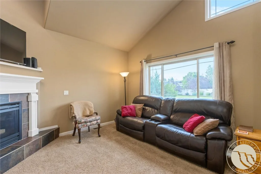 1512 Mustang Valley Drive, Billings, MT photo 5