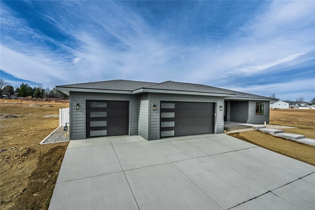 213 Joy Ln, Billings, MT photo 3