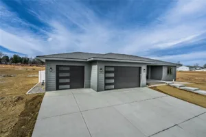 213 Joy Ln, Billings, MT photo 3