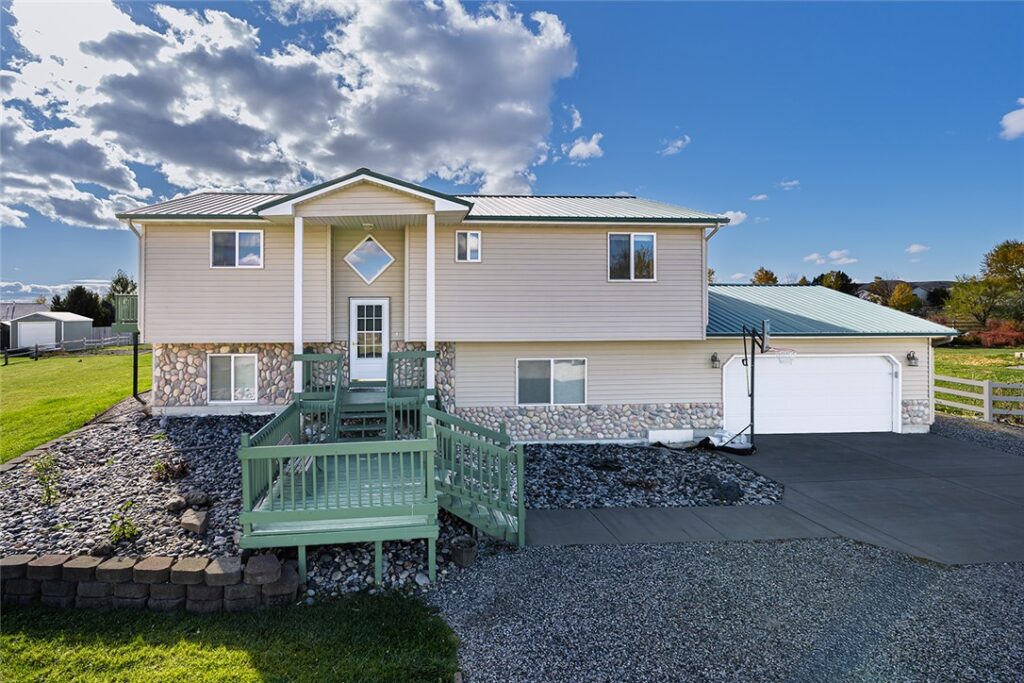 8650 Longmeadow Drive, Billings, MT