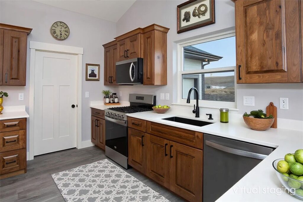 470 SUNLIGHT Circle, Billings, MT photo 4