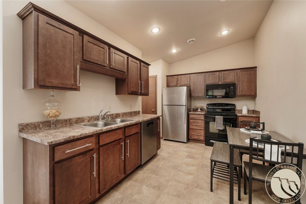 1525 Bench Blvd 29, Billings, MT photo 5