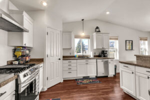 3024 Western Bluffs Boulevard, Billings, MT photo 6