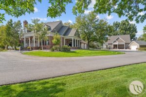 5755 Canterbury Trail, Billings, MT photo 3
