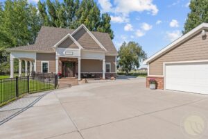 5755 Canterbury Trail, Billings, MT photo 5