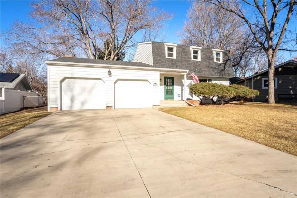 1914 Patricia Lane, Billings, MT photo 2