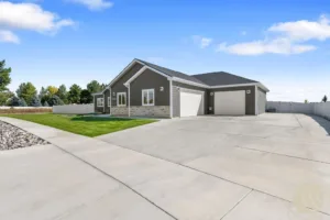 661 Light Stream Lane, Billings, MT photo 3