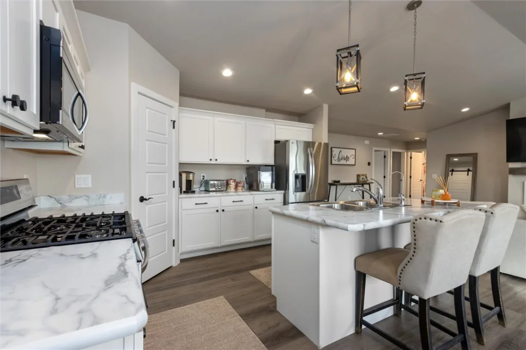 4620 Sun Basin Road, Billings, MT photo 10