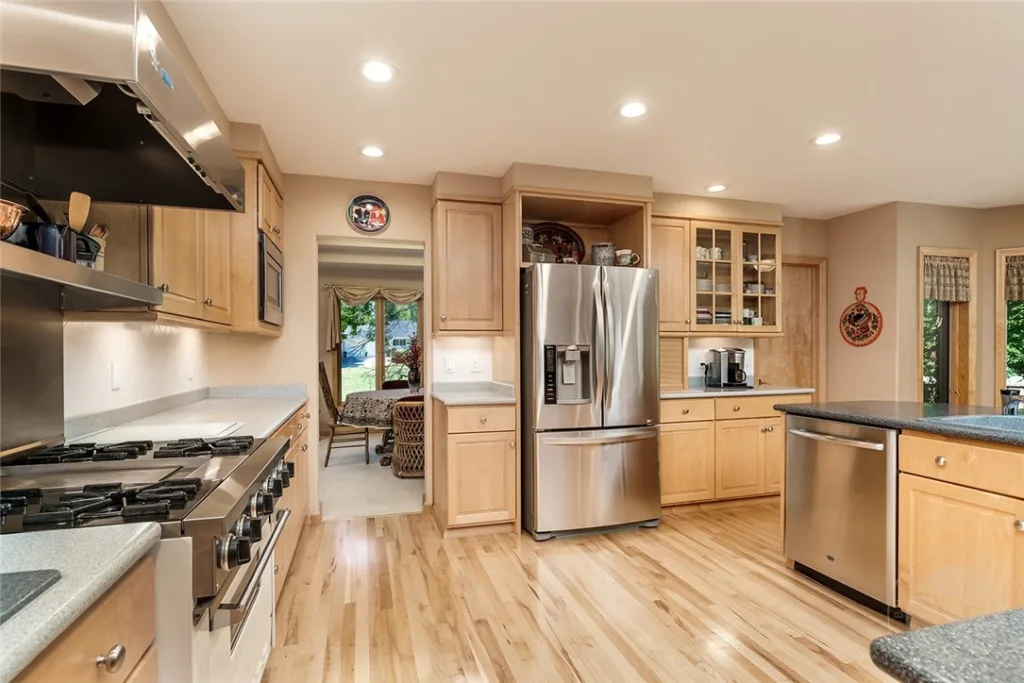 2815 Palm Drive, Billings, MT photo 8