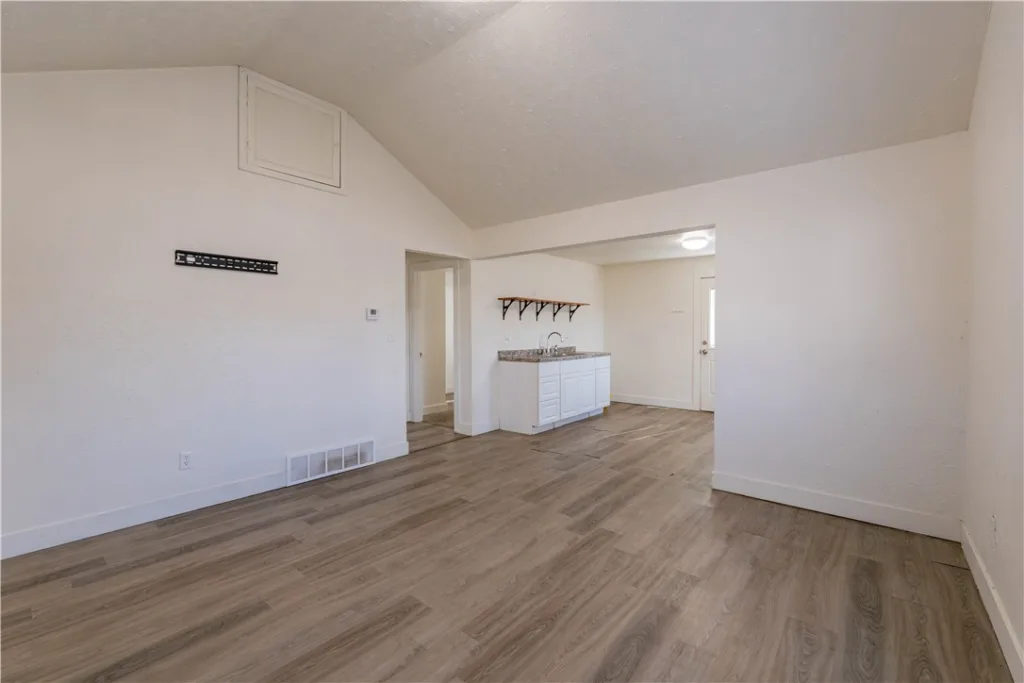 3714 5th Avenue S, Billings, MT photo 5