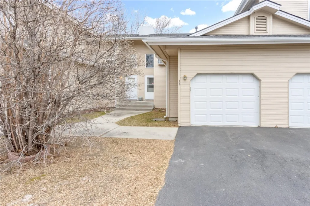 626 S 38th Street W Unit 21, Billings, MT photo 2