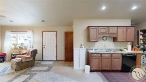 5327 Frontier Drive 2, Billings, MT photo 4
