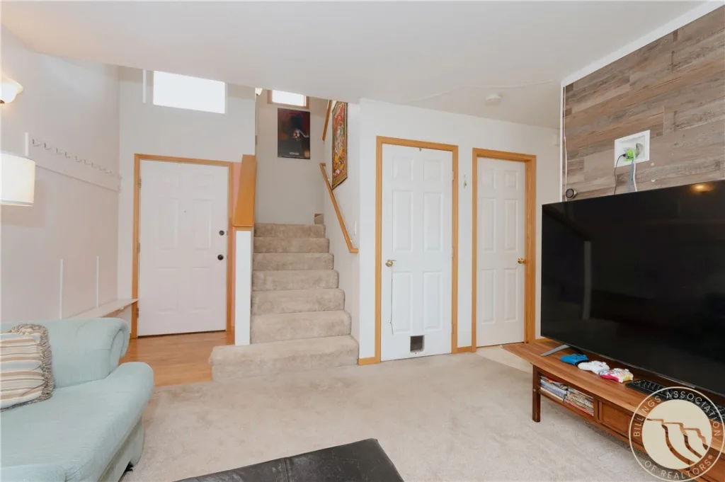 626 S 38th Street W 49, Billings, MT photo 3
