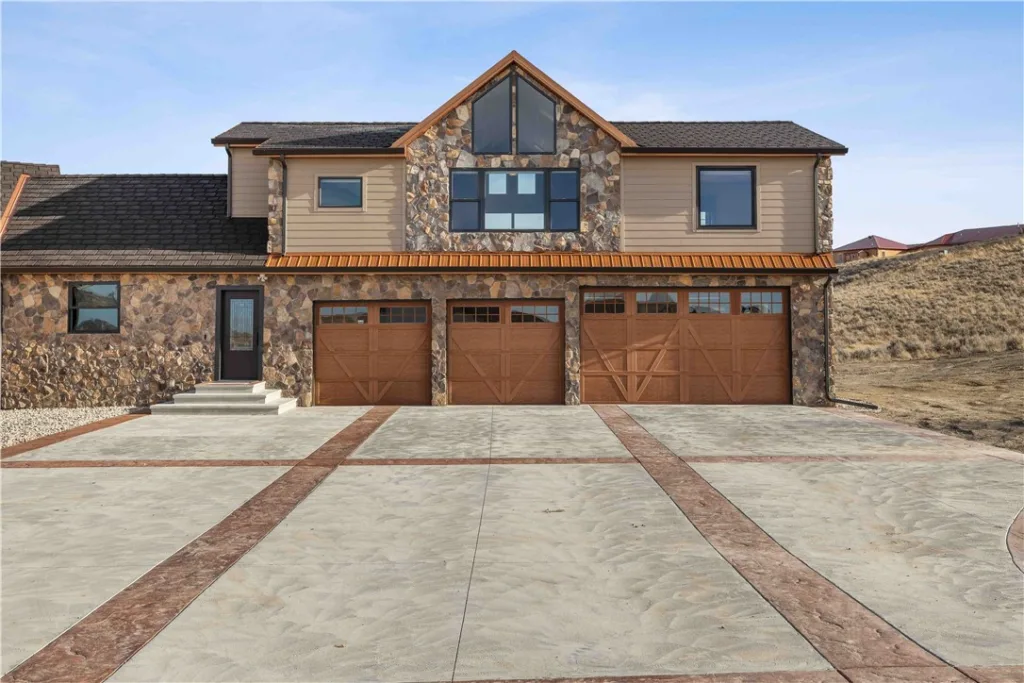 2570 Vista Loop Drive, Billings, MT photo 4