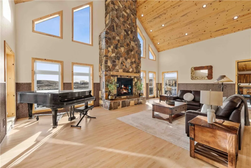 2570 Vista Loop Drive, Billings, MT photo 9