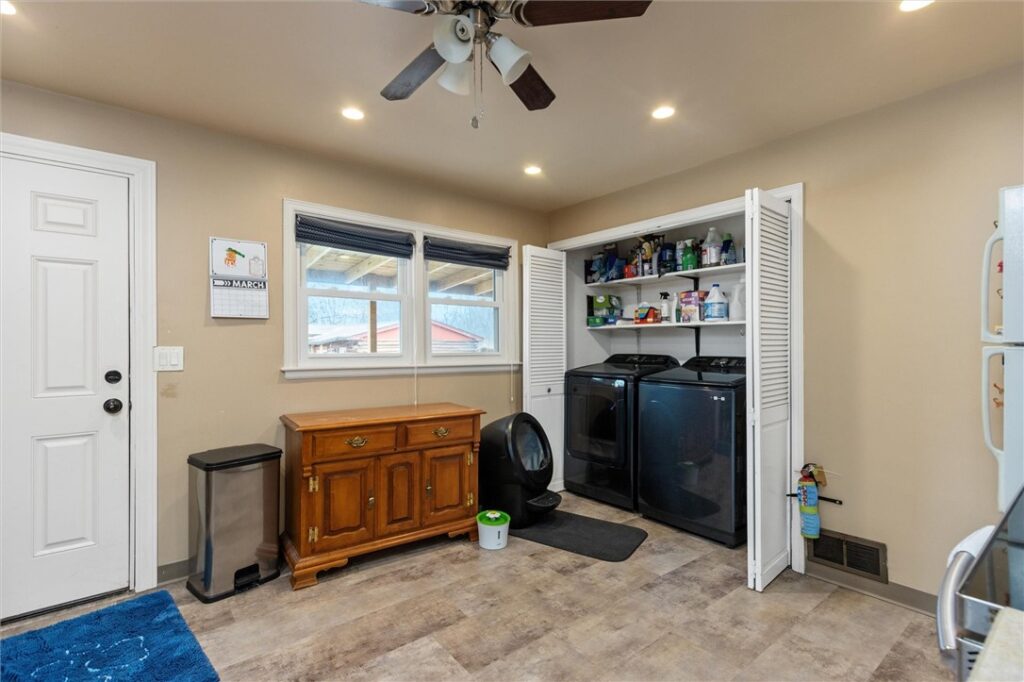 2225 12th Street W, Billings, MT Single Family in Billings, MT photo 8