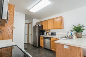 626 S 38th Street W 37, Billings, MT photo 9