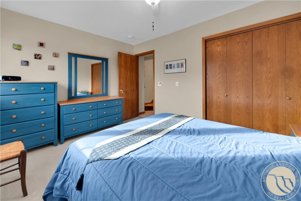 898 Upper Continental Drive 6 D, Red Lodge, MT photo 3