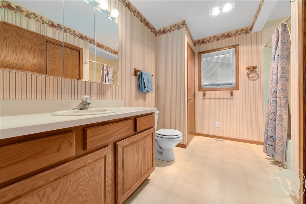 898 Upper Continental Drive 6 D, Red Lodge, MT photo 5