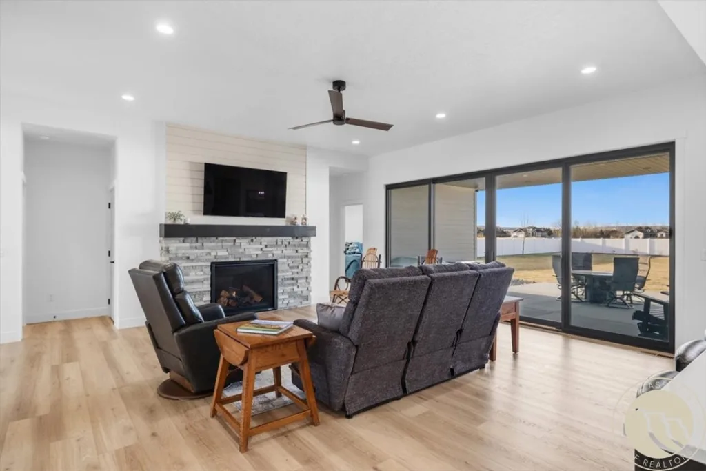 6615 Rain Lily Drive, Billings, MT photo 5