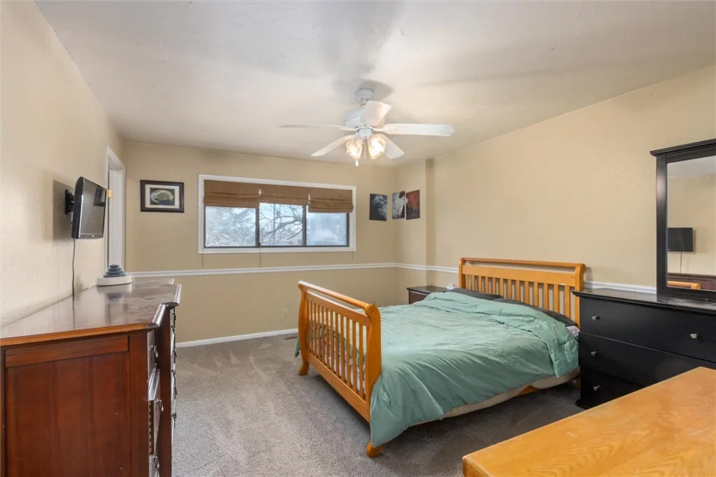 204 Tam Oshanter Road, Billings, MT photo 9