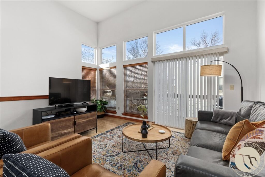 22 Grand Avenue, Billings, MT Townhouse in Billings, MT photo 4