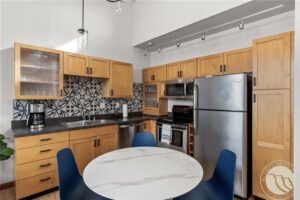 22 Grand Avenue, Billings, MT photo 10