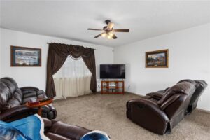 3902 Chamberlain Drive, Billings, MT photo 2