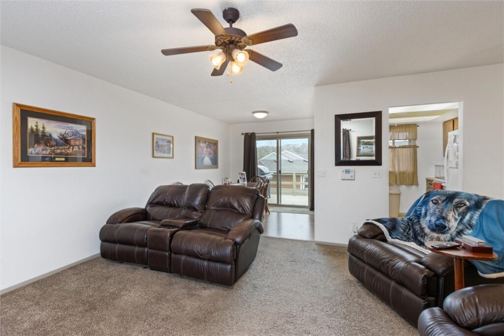 3902 Chamberlain Drive, Billings, MT photo 5