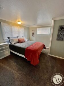 1120 Miles Avenue, Billings, MT photo 8