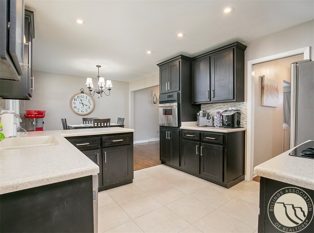 2118 Dahlia Ln, Billings, MT photo 9