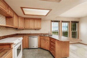 852 W I Road, Huntley, MT photo 7