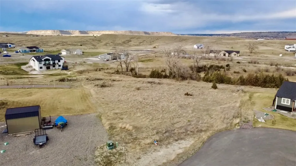 7640 White Pine Circle Circle, Billings, MT photo 4