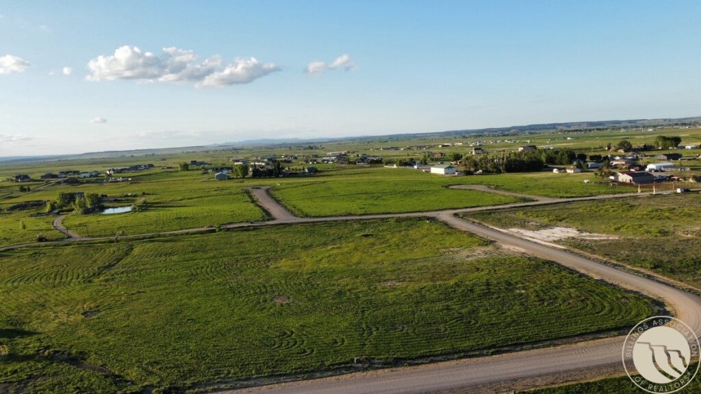 L2B4 True Grit Street, Shepherd, MT photo 2