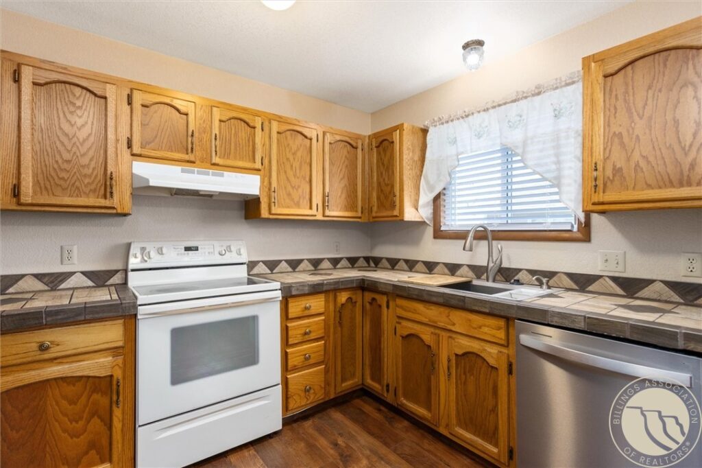 344 Westchester Sq N A & B, Billings, MT photo 8