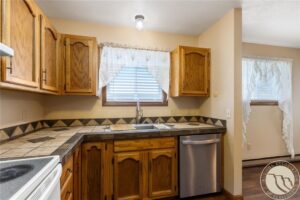 344 Westchester Sq N A & B, Billings, MT photo 9