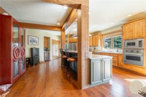 512 Bobcat Circle, Red Lodge, MT photo 5