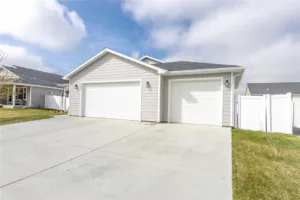 2224 Entrada Road, Billings, MT photo 2
