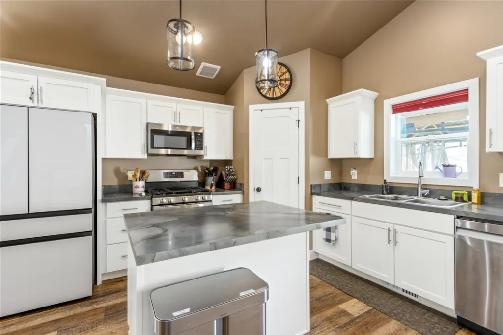 2224 Entrada Road, Billings, MT photo 10