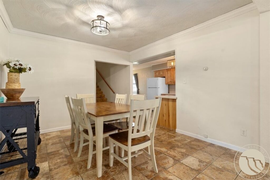 2804 Poly Drive, Billings, MT photo 10